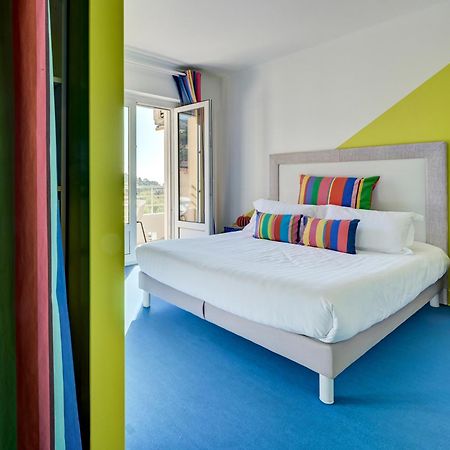Hotel Espadon Bleu Le Lavandou Eksteriør billede