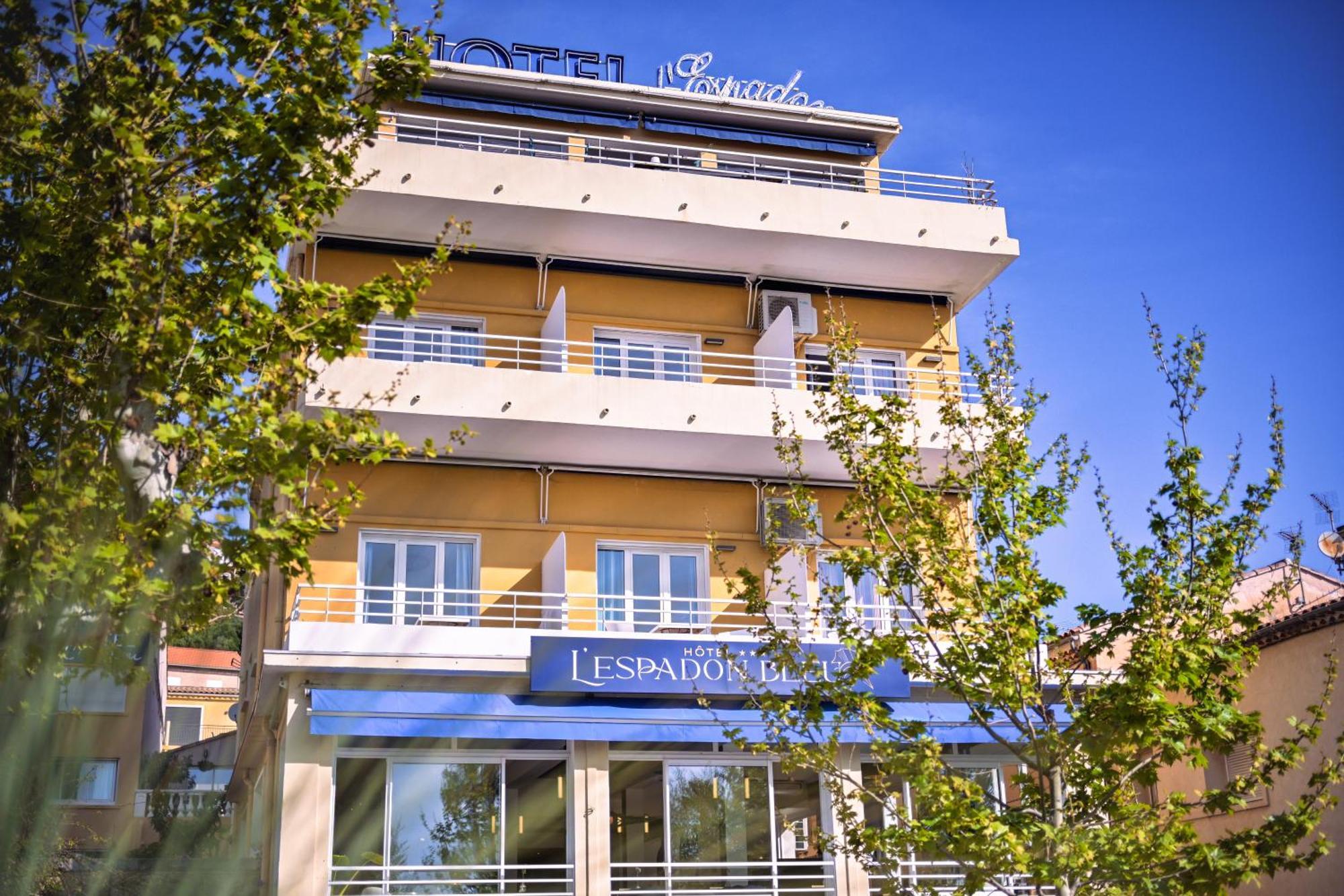 Hotel Espadon Bleu Le Lavandou Eksteriør billede