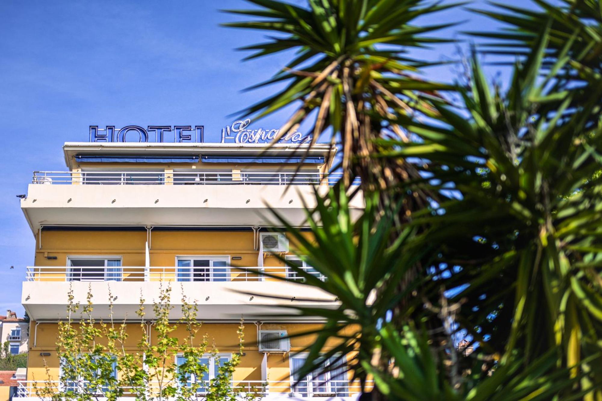 Hotel Espadon Bleu Le Lavandou Eksteriør billede