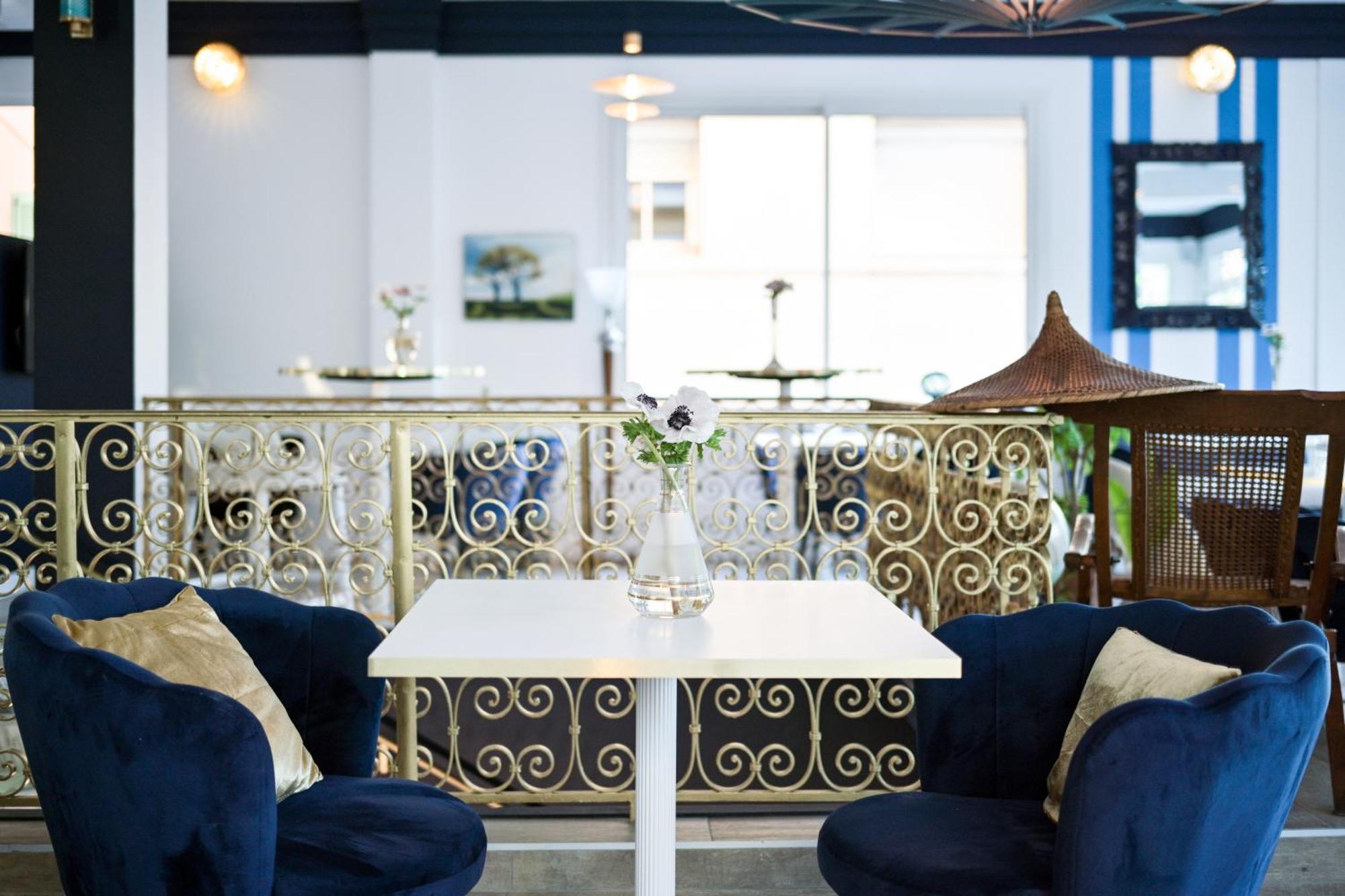Hotel Espadon Bleu Le Lavandou Eksteriør billede