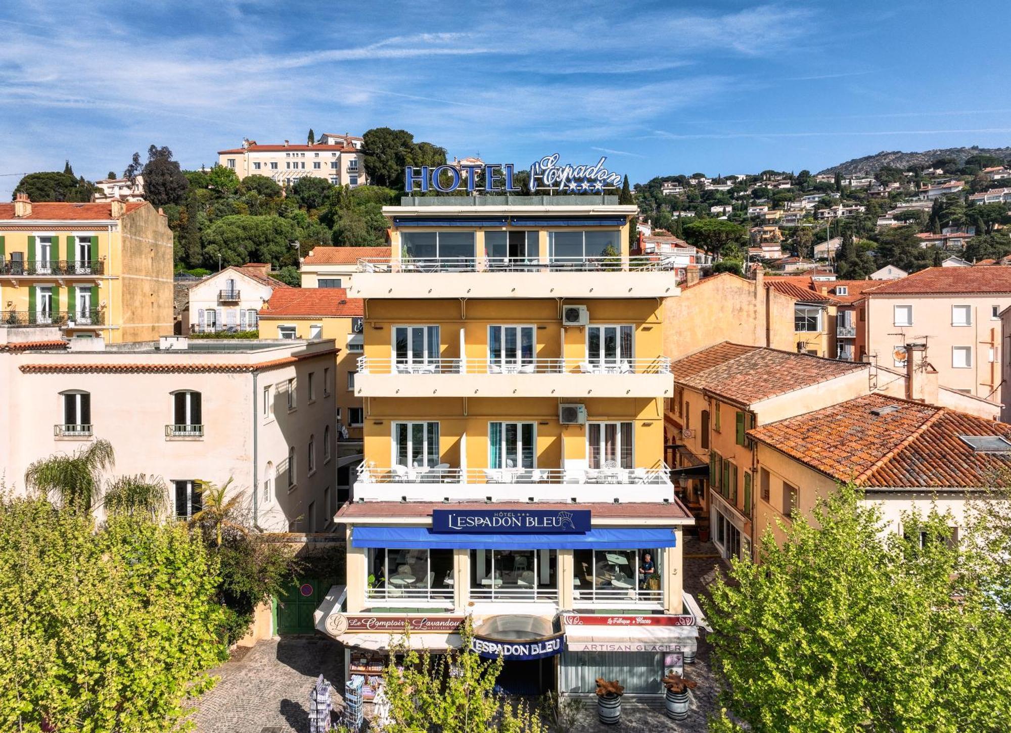 Hotel Espadon Bleu Le Lavandou Eksteriør billede