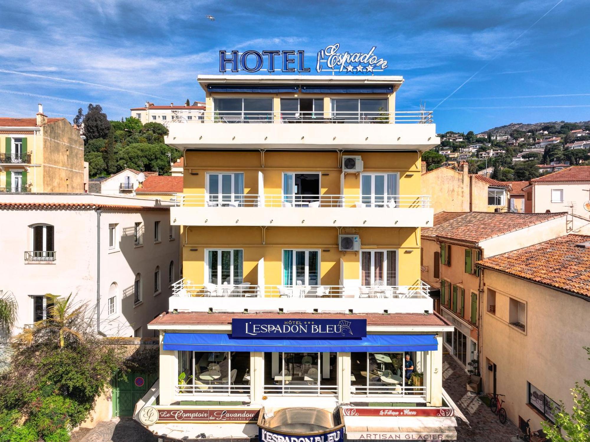 Hotel Espadon Bleu Le Lavandou Eksteriør billede