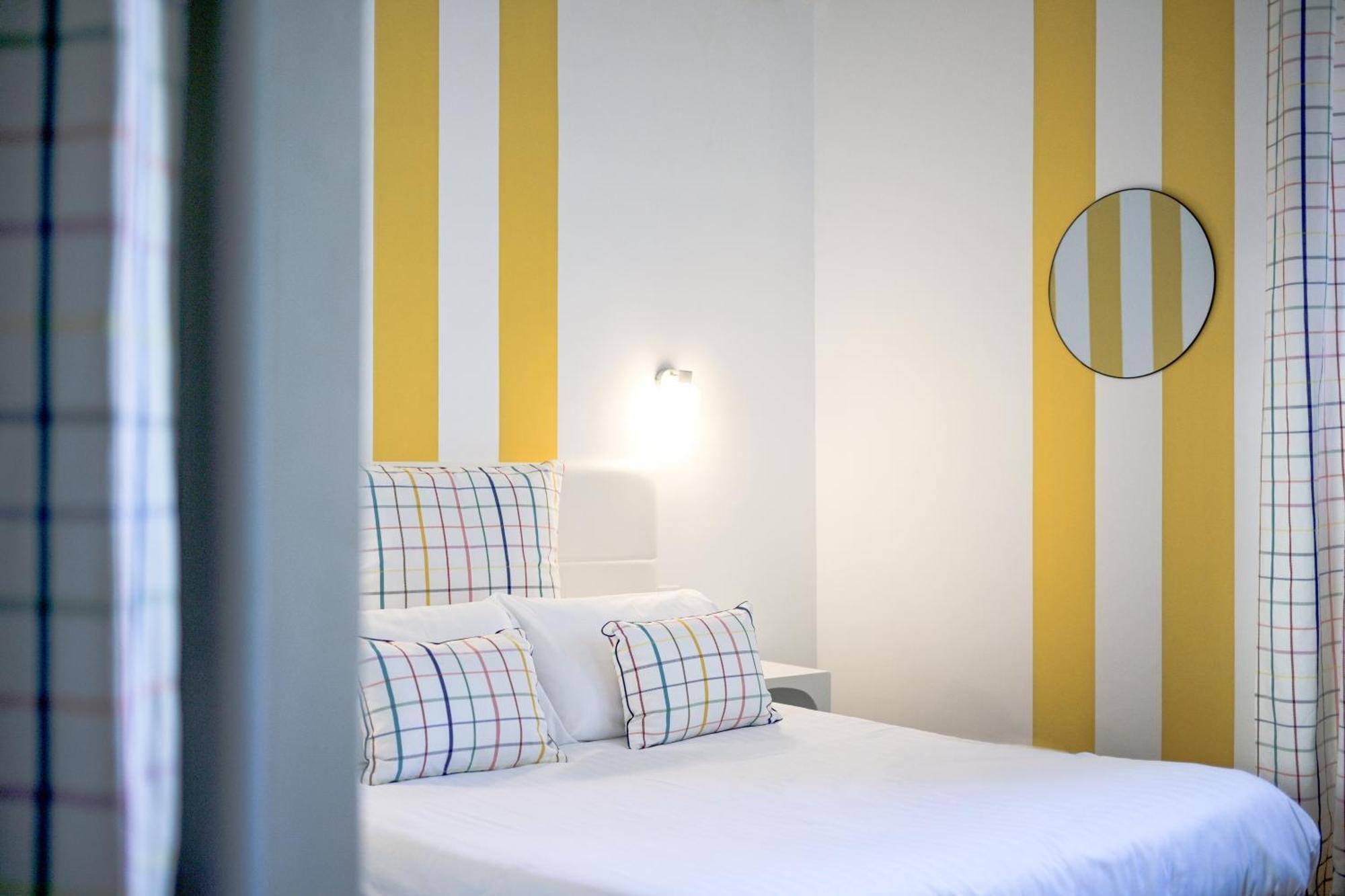 Hotel Espadon Bleu Le Lavandou Eksteriør billede