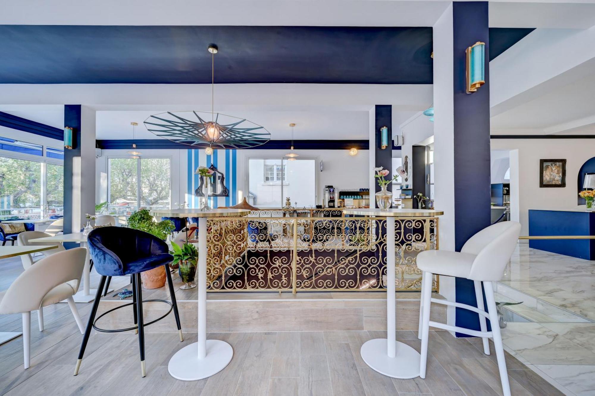 Hotel Espadon Bleu Le Lavandou Eksteriør billede