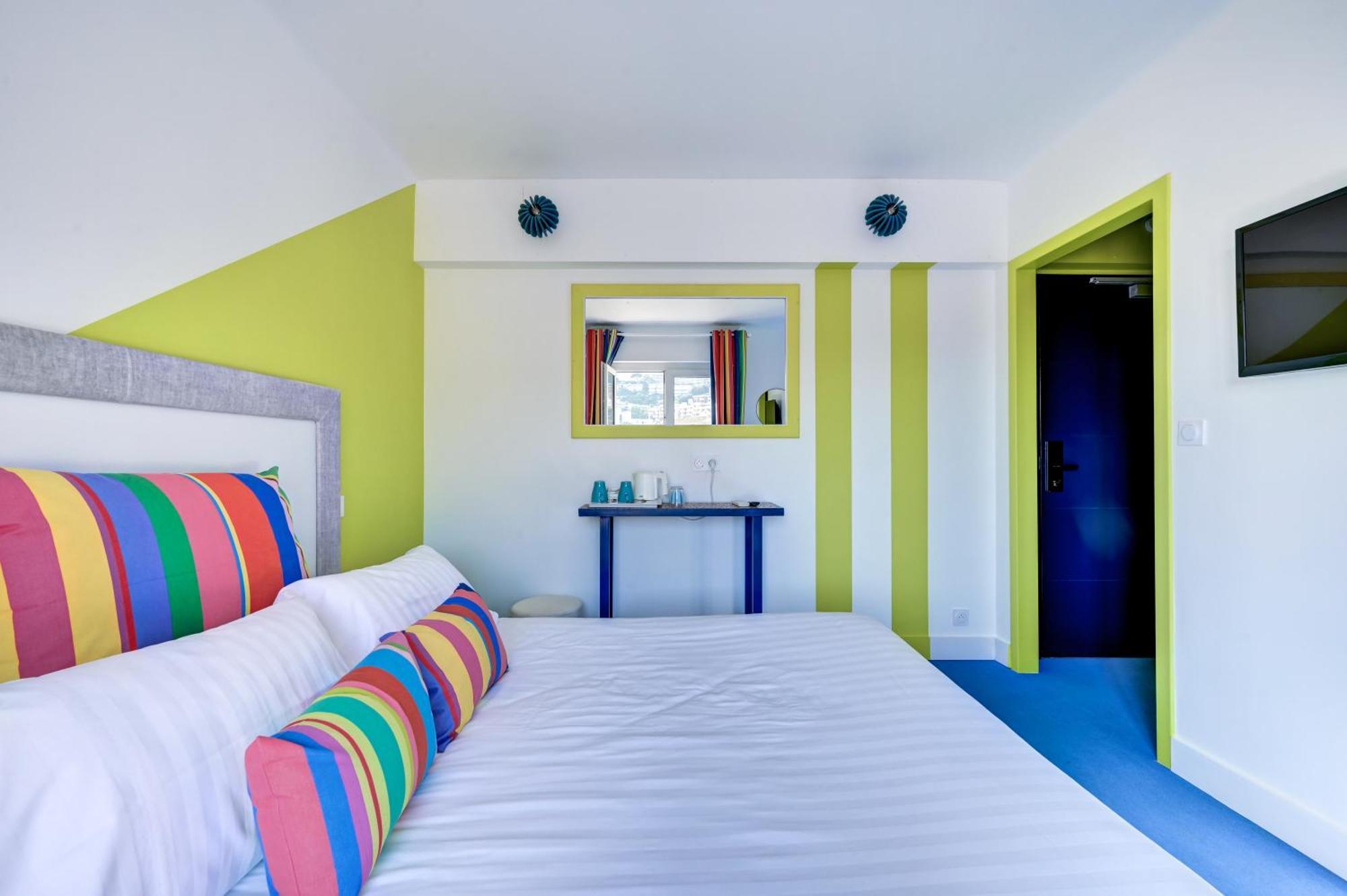 Hotel Espadon Bleu Le Lavandou Eksteriør billede
