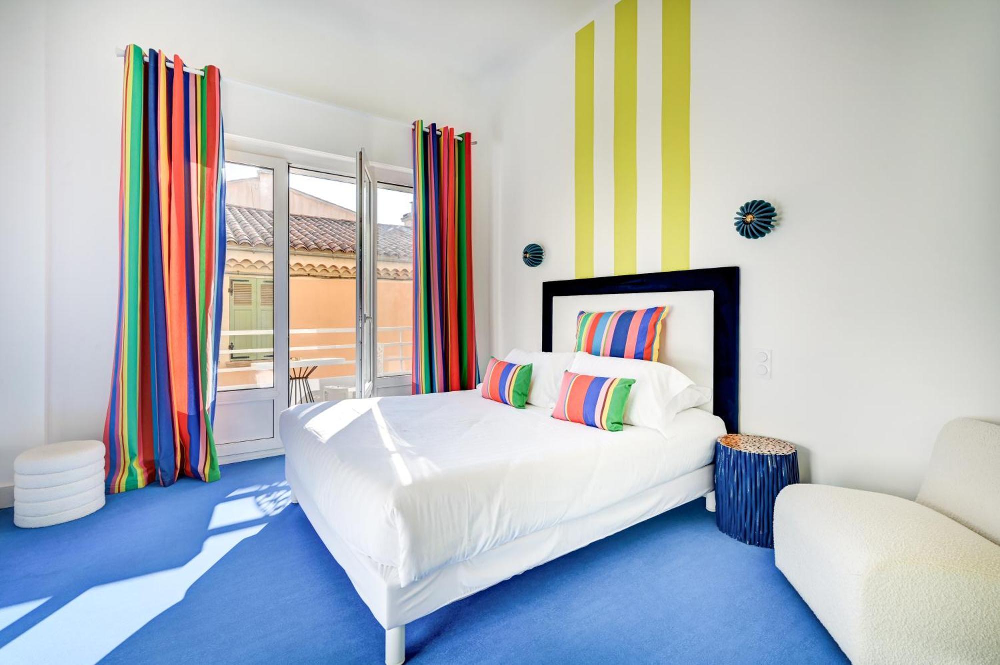 Hotel Espadon Bleu Le Lavandou Eksteriør billede